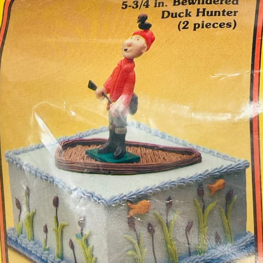 Bewildered Duck Hunter Figurine 1972 Vintage Wilton Cake Topper 5.75 inches
